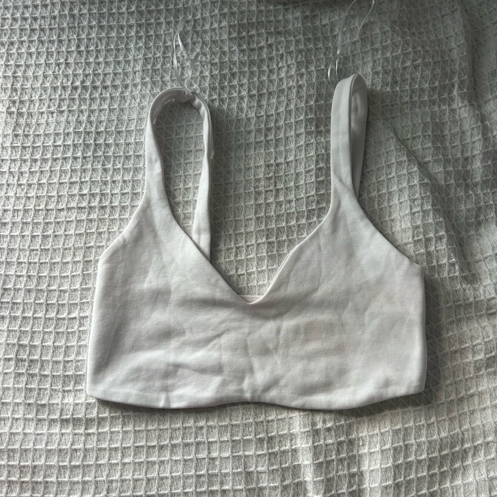 Zara Women’s Cream Ultra Crop Top